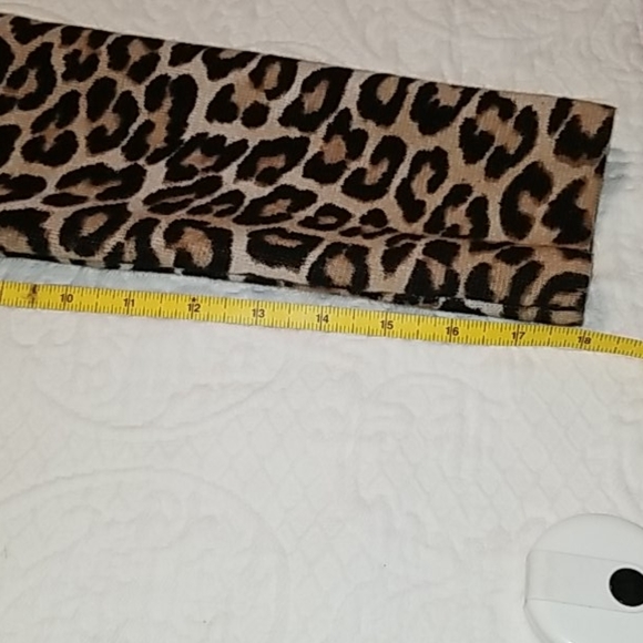 𝅺Chico's leopard jacket - Picture 7 of 7